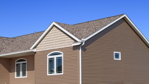 Cost of Residential Siding Service in Olathe