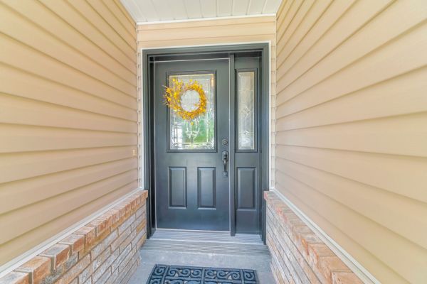 Siding Panel Repair in Olathe