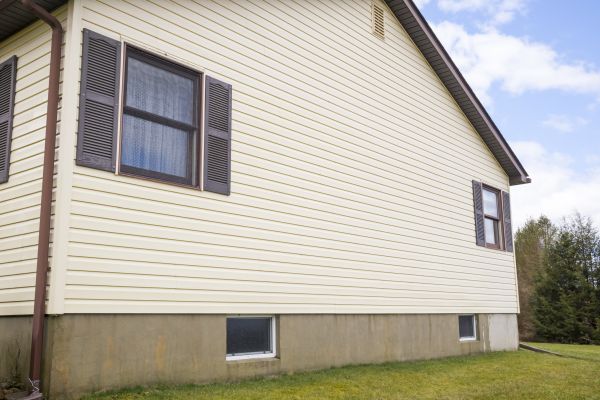 Dutch Lap Siding Repair in Olathe
